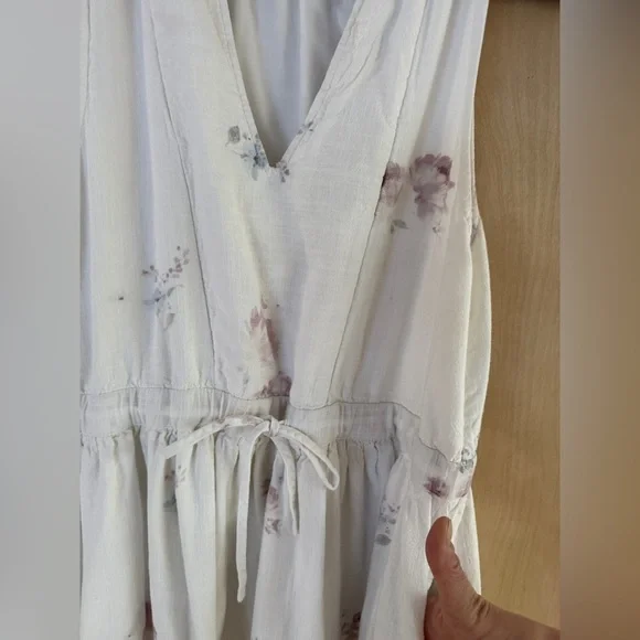 Splendid Livia Floral Split Neck Midi Dress - Picture 13 of 14